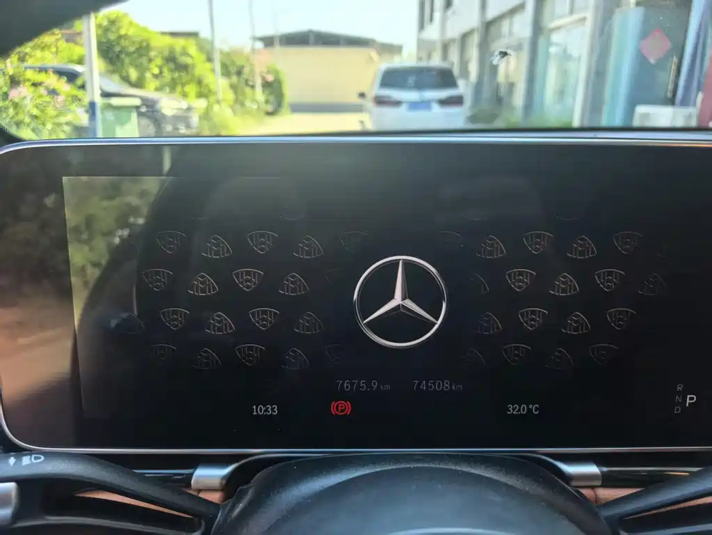 Mercedes-Benz S-Class — миниатюра 6