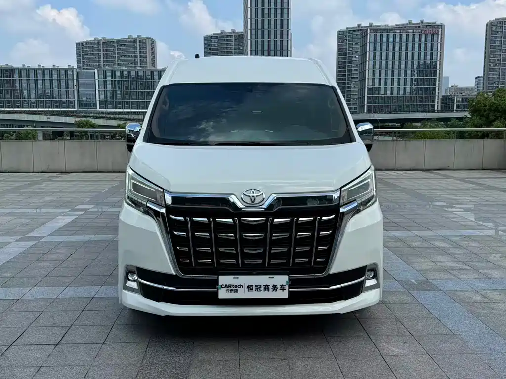 Toyota Hiace — миниатюра 2