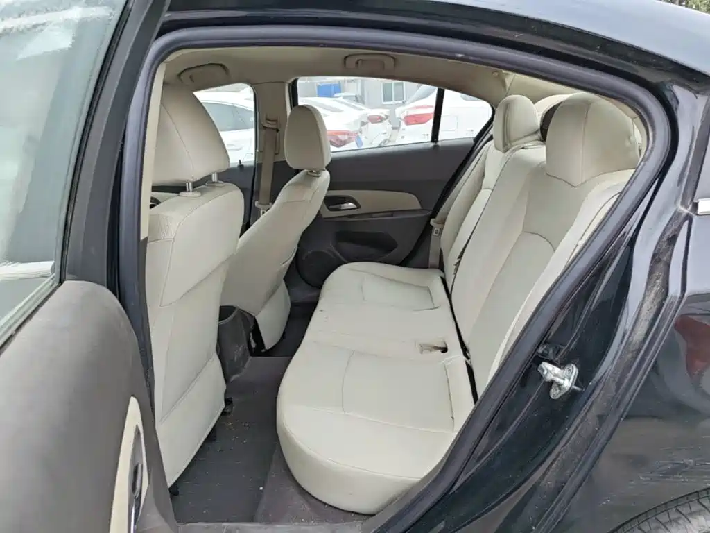 Chevrolet Cruze — миниатюра 17