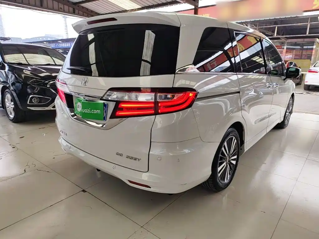 Honda Odyssey — миниатюра 7