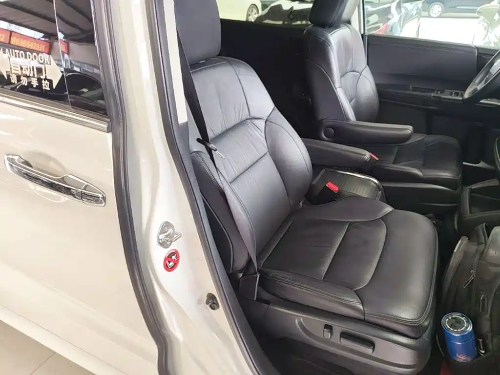 Honda Odyssey — миниатюра 25