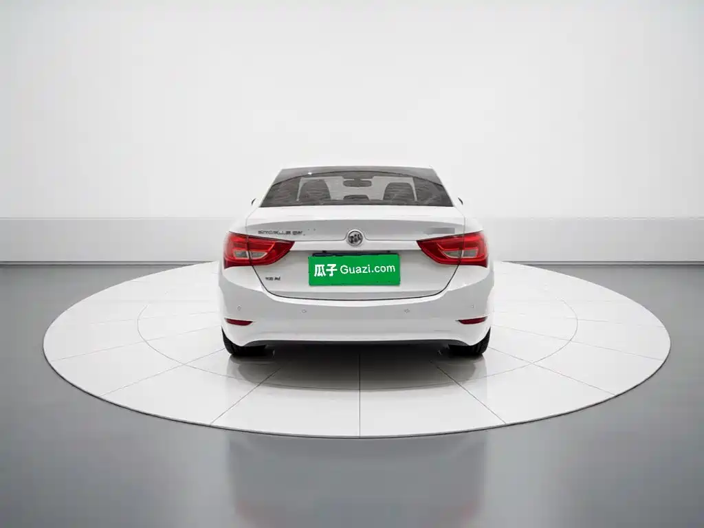 Buick Excelle — миниатюра 3