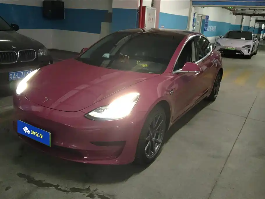 Tesla Model 3 2020