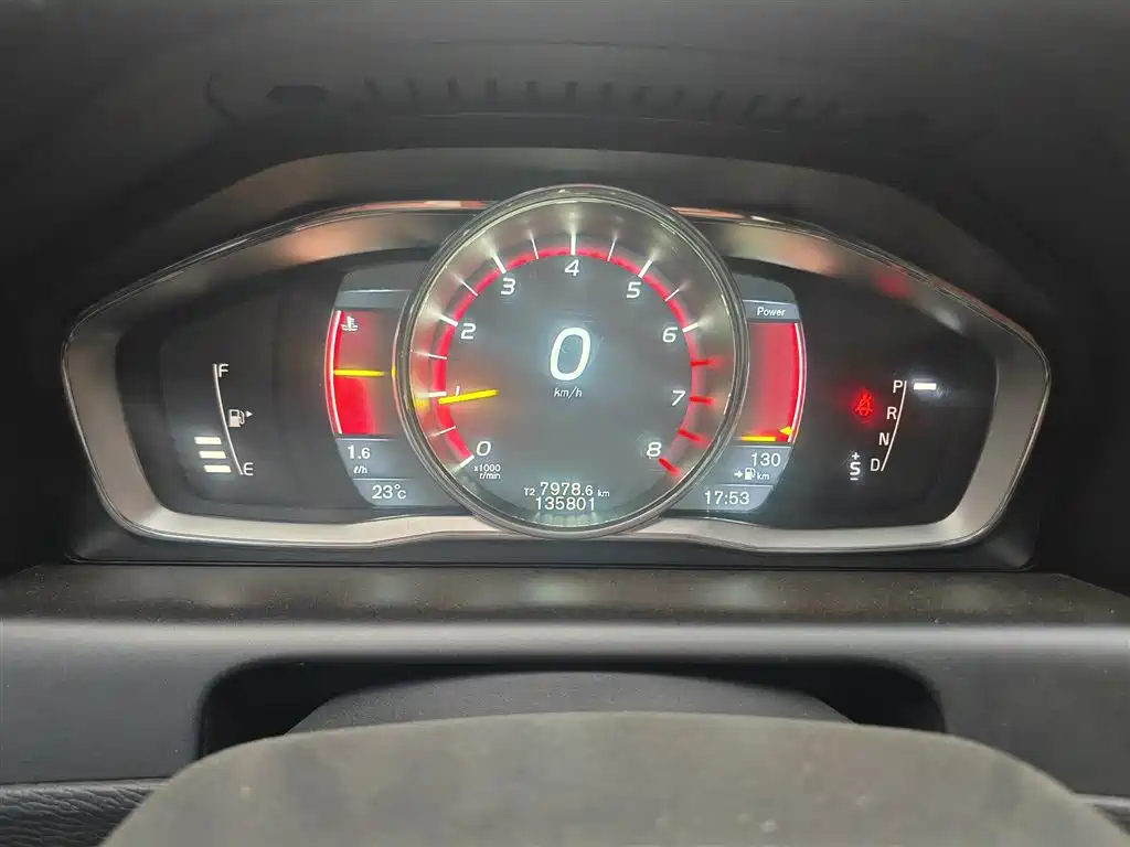 Volvo XC60 — миниатюра 6