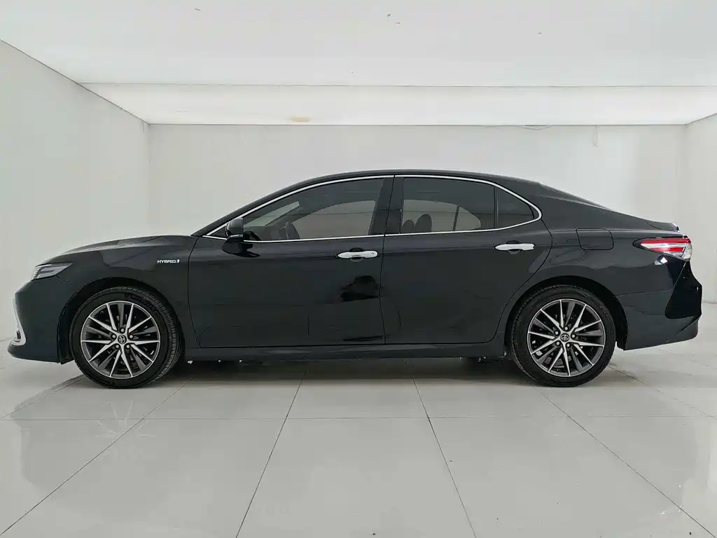 Toyota Camry Hybrid 2.5HG Luxury Edition, фото 7