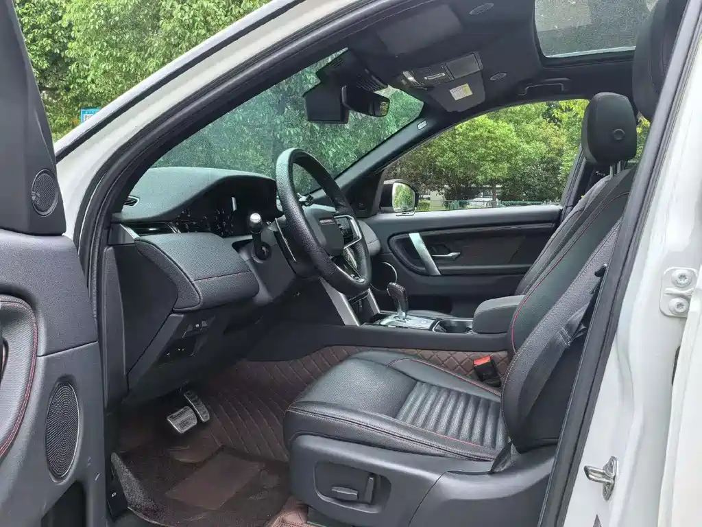 Land Rover Discovery Sport 2022 249PS R-Dynamic S 5 мест