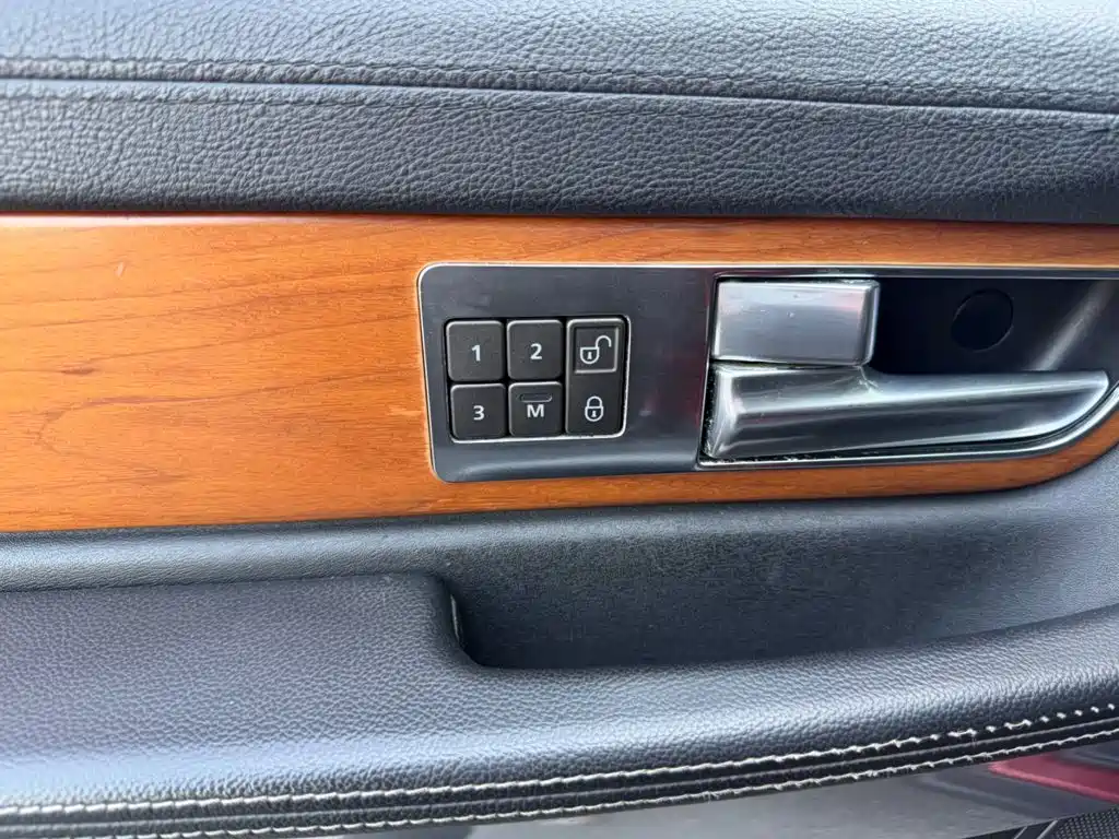 Land Rover Sport — миниатюра 10