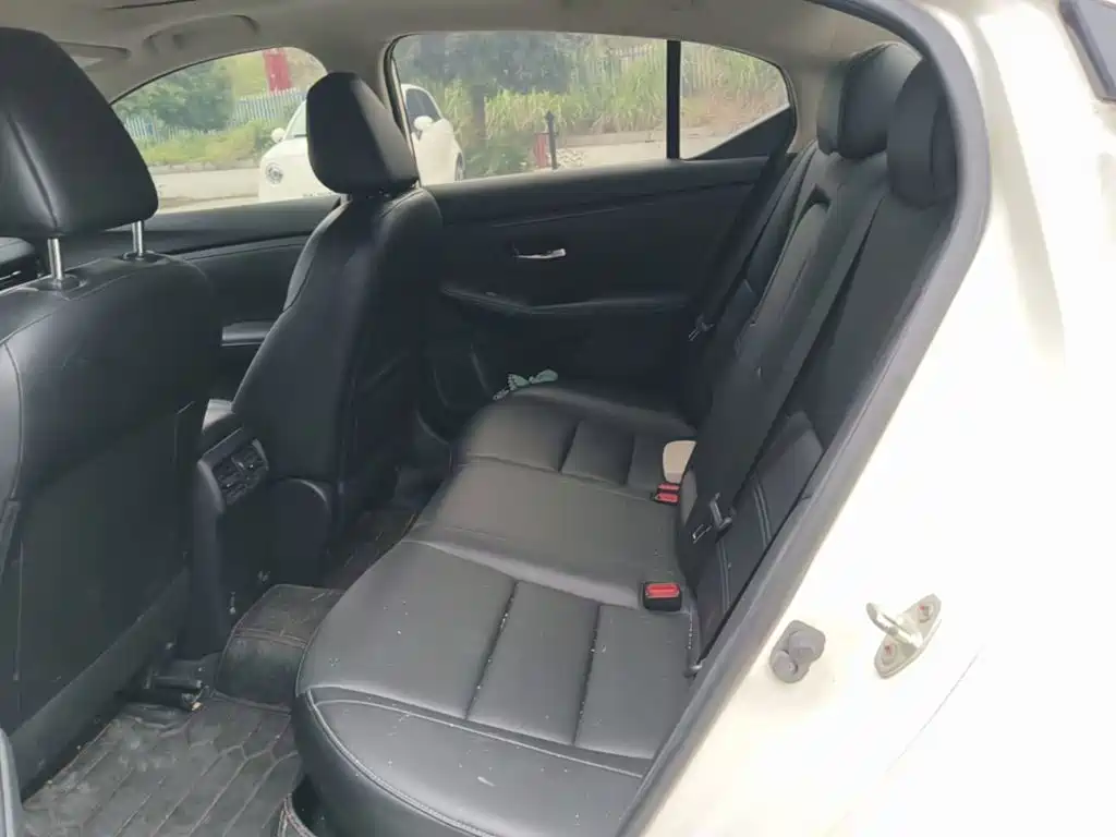 Nissan Sylphy — миниатюра 17