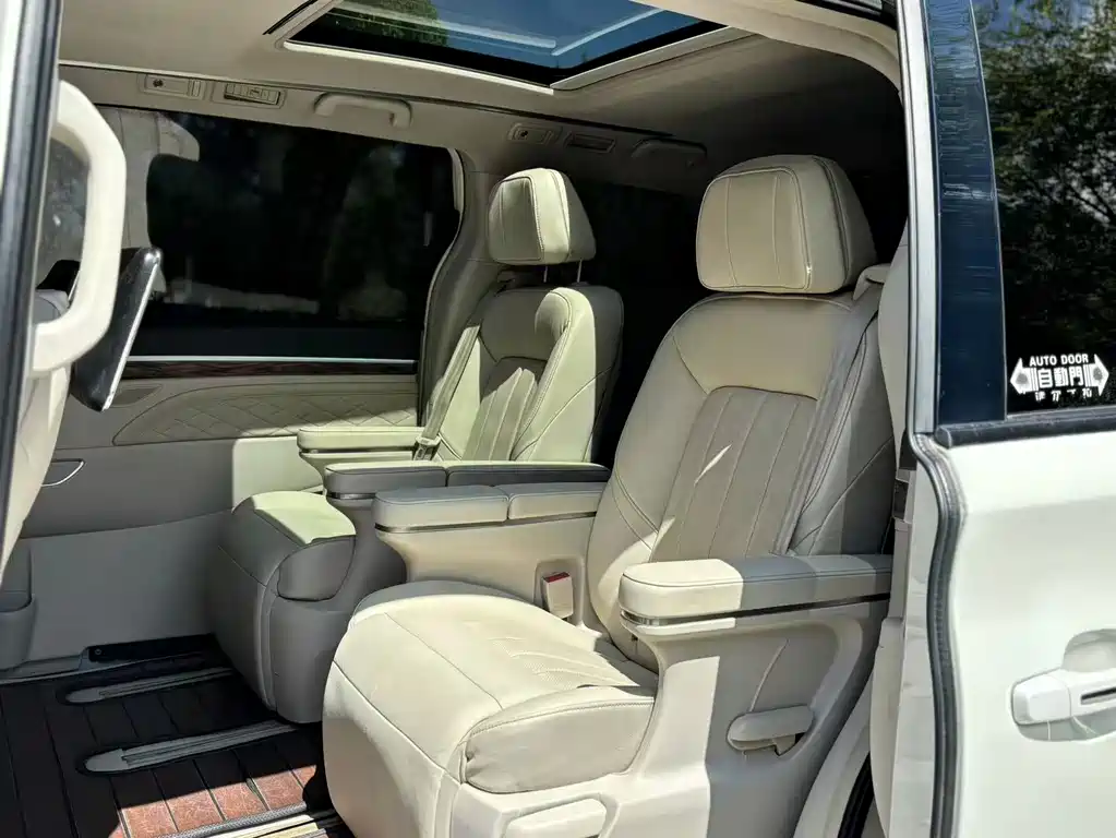 GAC Motor Trumpchi M8 — миниатюра 5