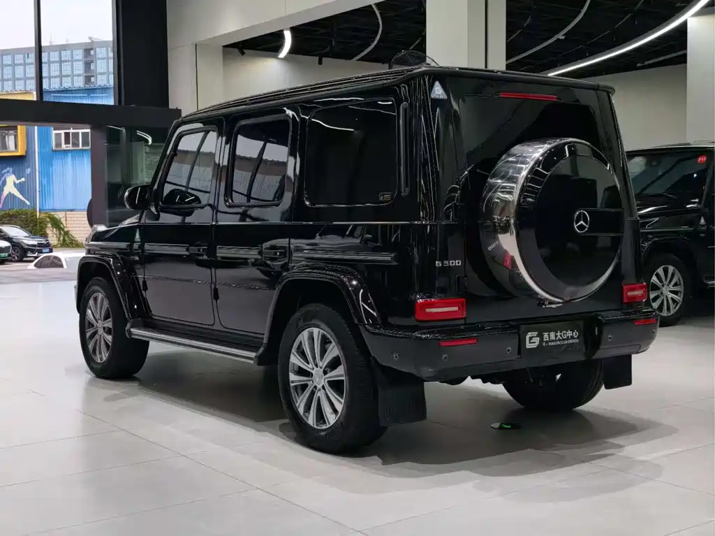 Mercedes-Benz G-Class — миниатюра 6
