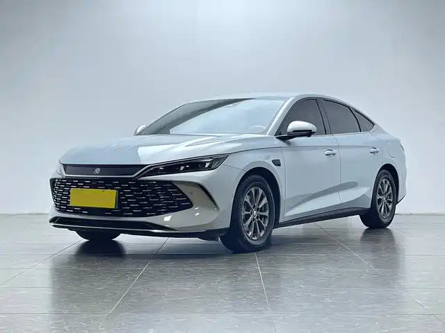 2025 BYD Qin