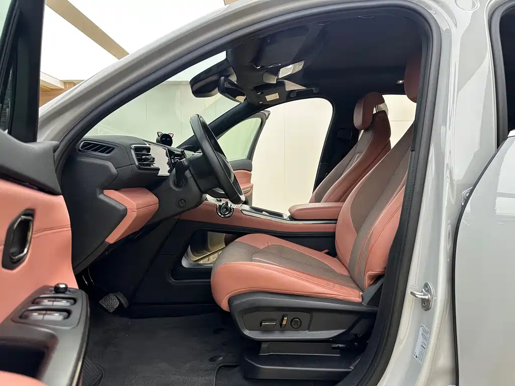 NIO EC6 — миниатюра 5