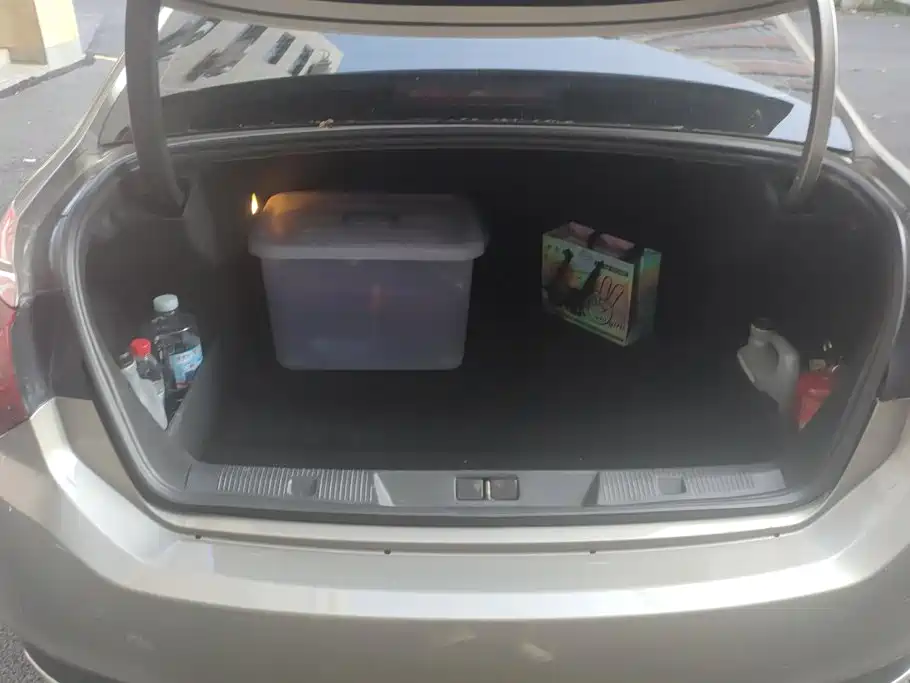 Citroen C4L — миниатюра 4