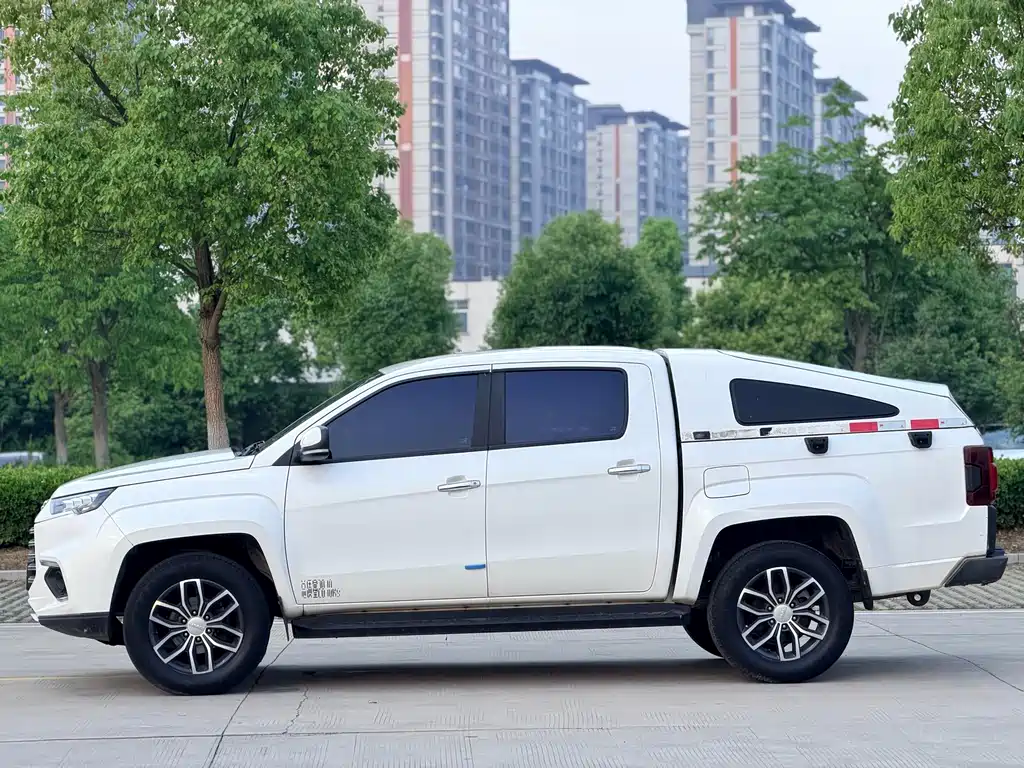 JMC Yuhu 9 — миниатюра 4