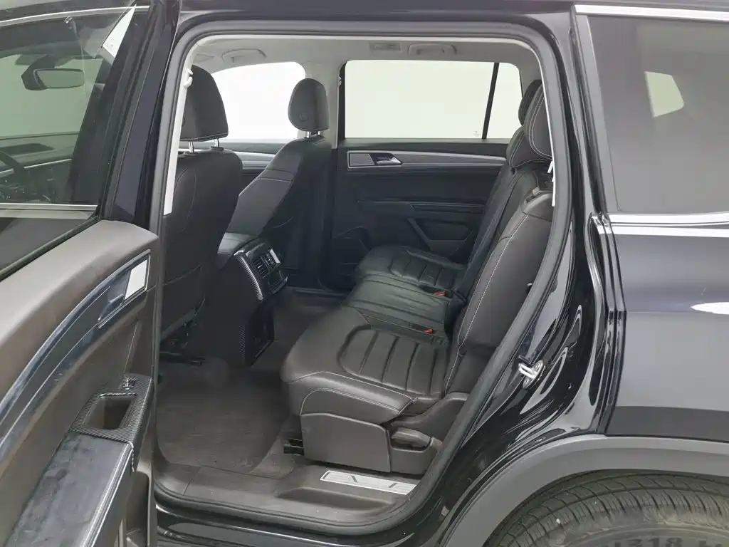 Volkswagen Teramont — миниатюра 15