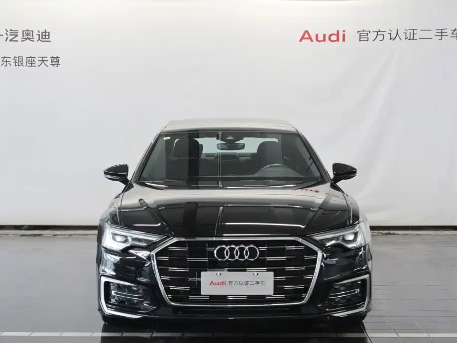 Audi A6L 2024 40 TFSI Luxury