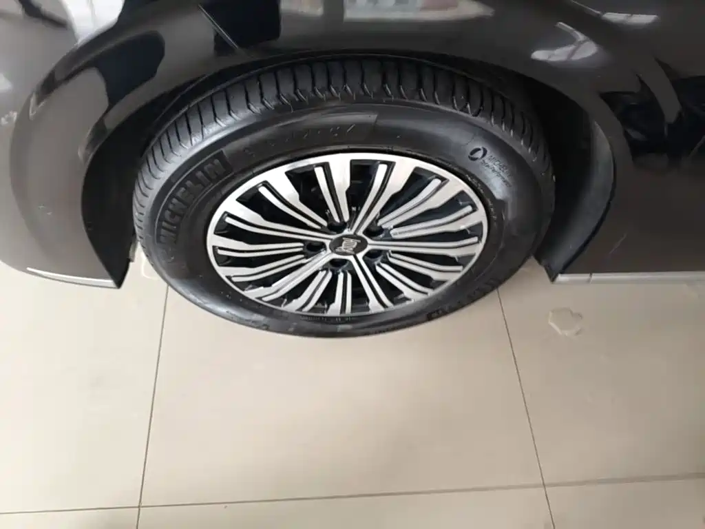 BYD Xia — миниатюра 23