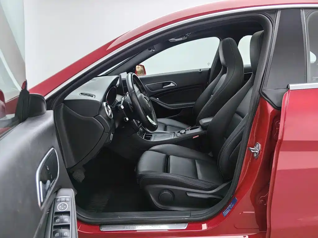 Mercedes-Benz CLA (Import) — миниатюра 10
