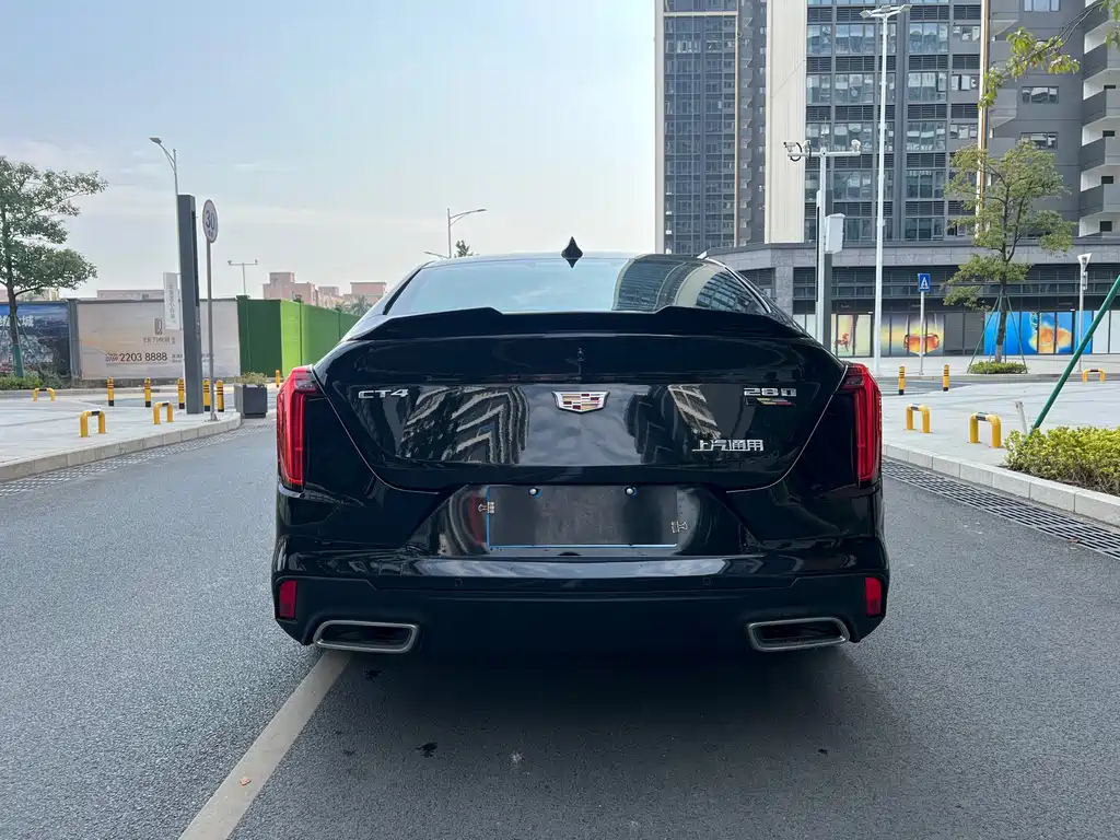 CADILLAC CT4