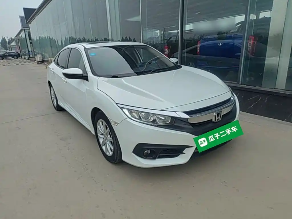 Honda Civic — миниатюра 4