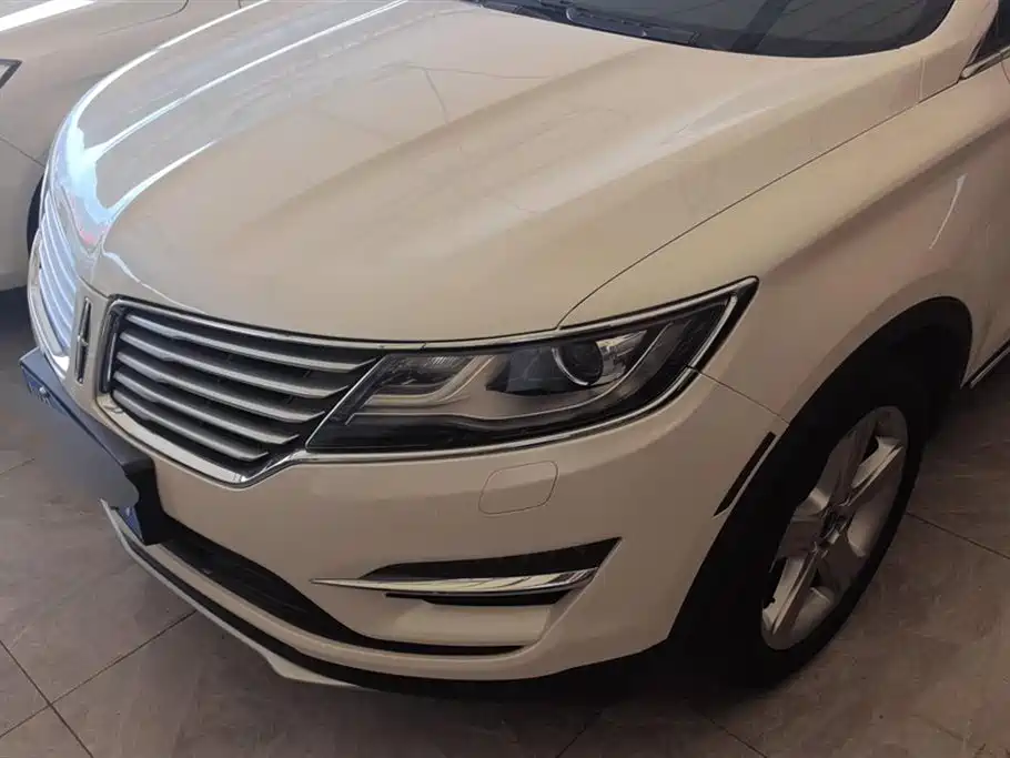 Lincoln MKC 2018