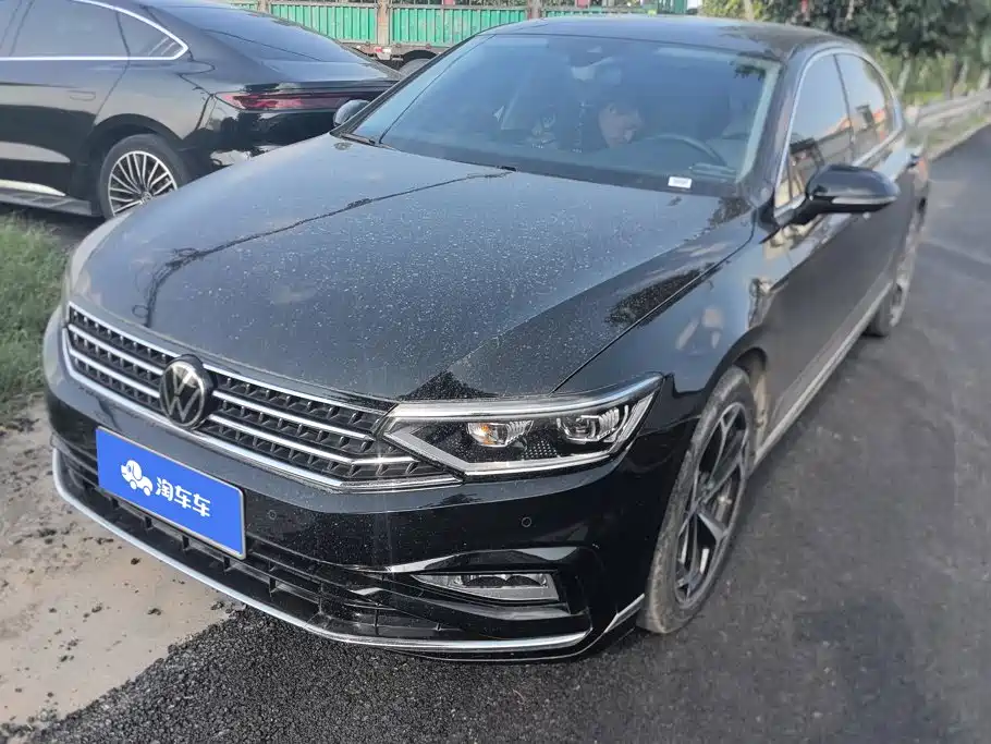 迈腾 2025款 改款 众享款 330TSI DSG豪华型 2025