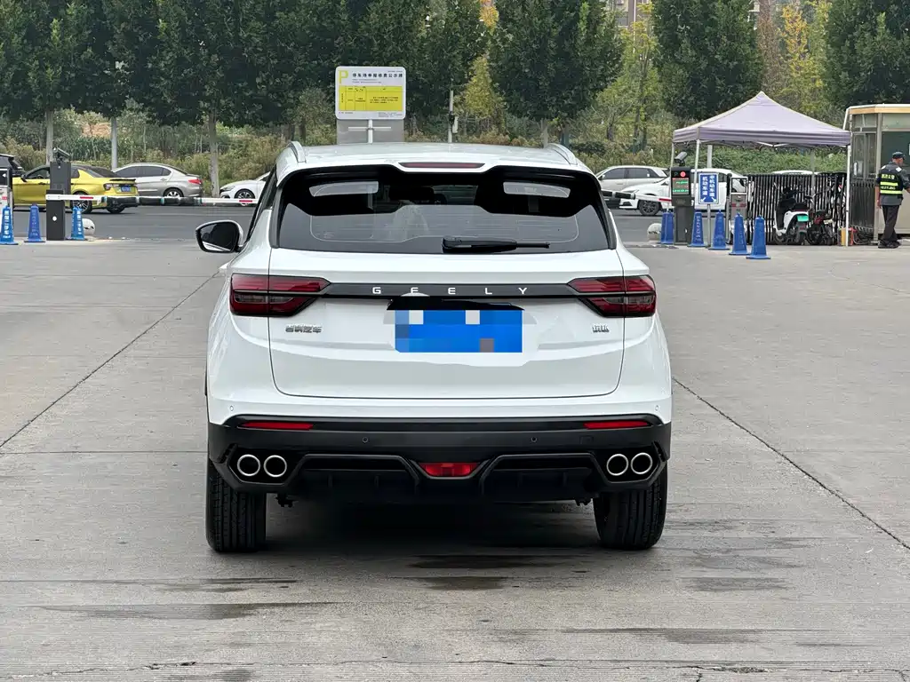 Geely Binyue — миниатюра 4