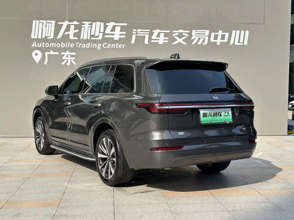 Li Auto ONE 2021 6 мест