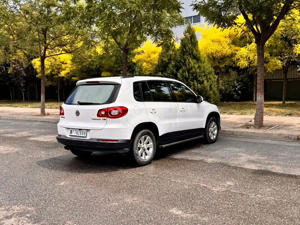 Volkswagen Tiguan — миниатюра 7