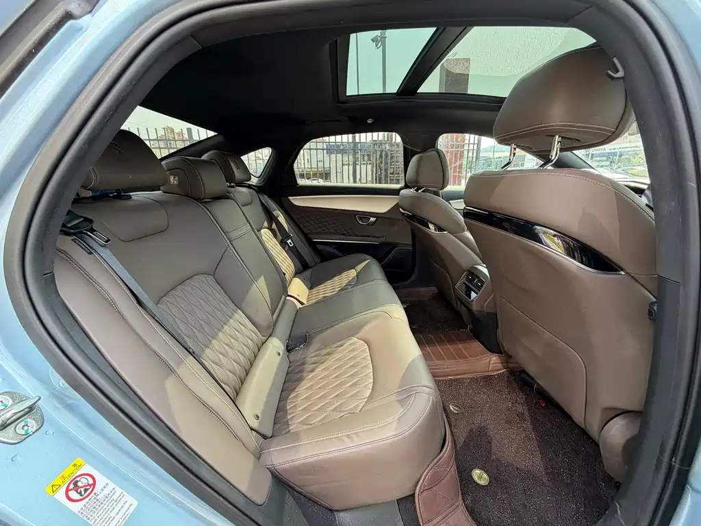 BYD Han — миниатюра 7