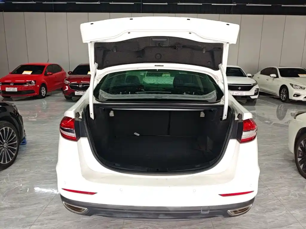 Ford Mondeo — миниатюра 19