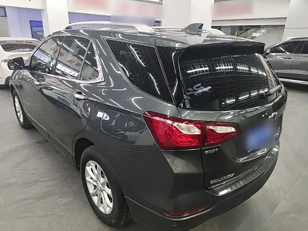 Chevrolet Equinox — миниатюра 5