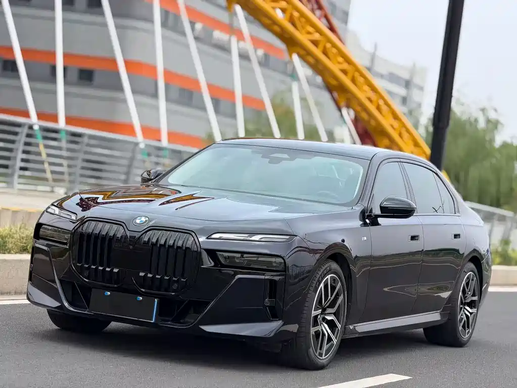 BMW 7 Series 2024
