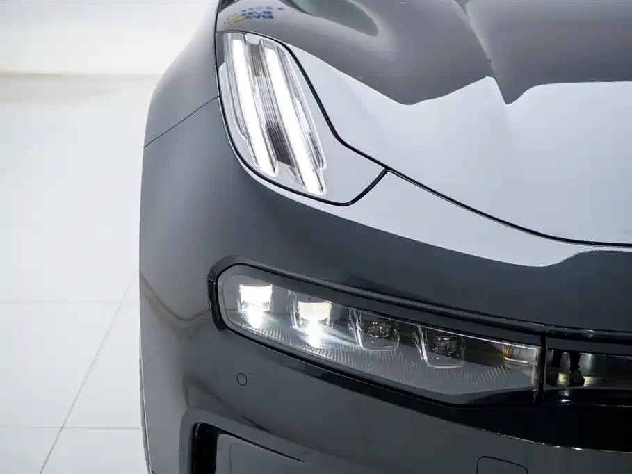 ZEEKR EXTREME KRYPTON 001