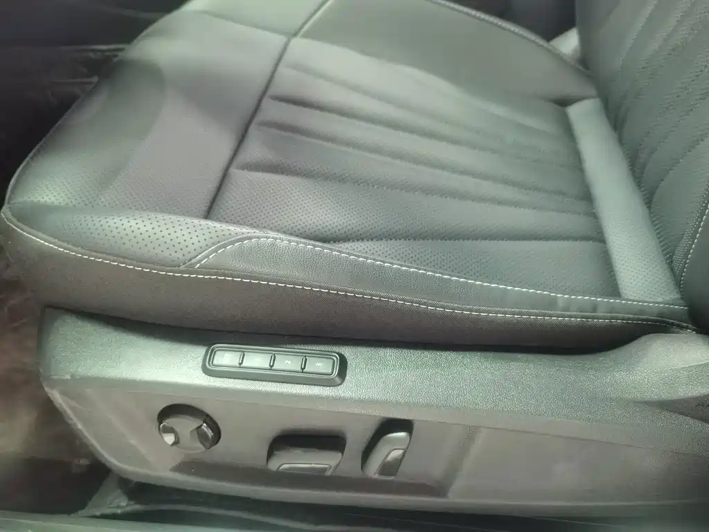 Volkswagen Passat — миниатюра 16