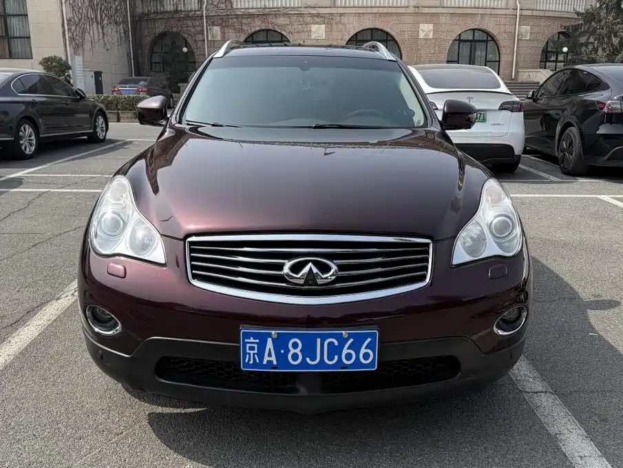 Infiniti QX50 (Import) — миниатюра 9
