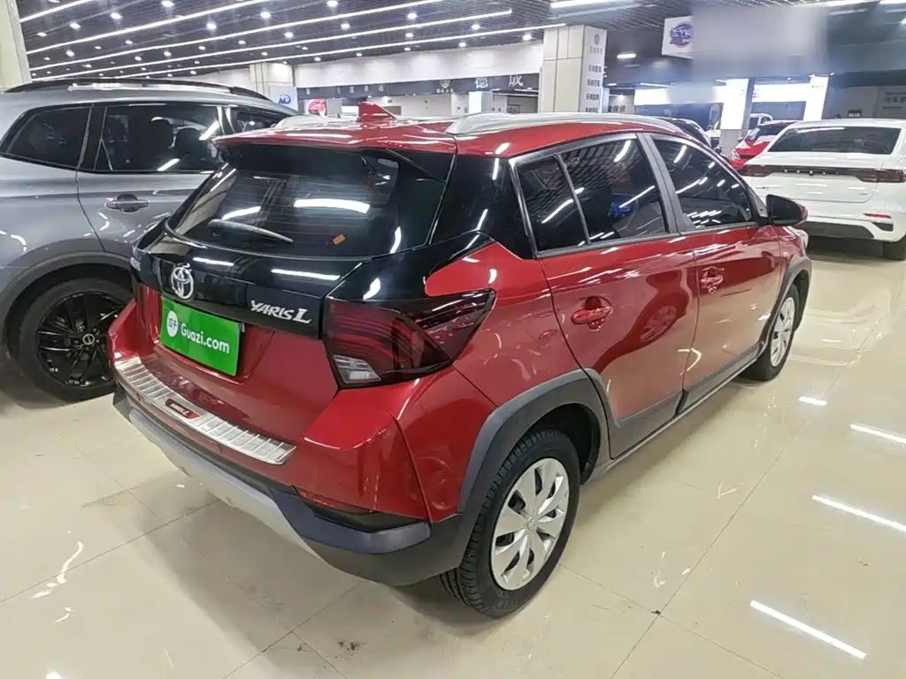 Toyota Yaris L — миниатюра 7