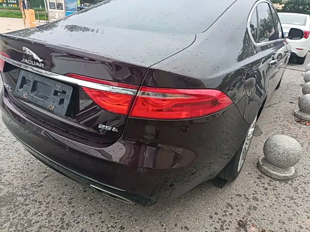 Jaguar XFL 2018 XFL 2.0T 250PS Luxury