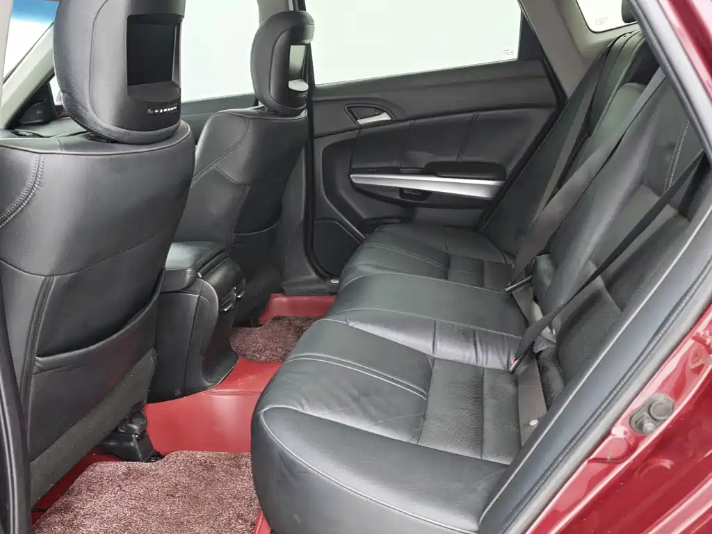 Honda Crosstour — миниатюра 8