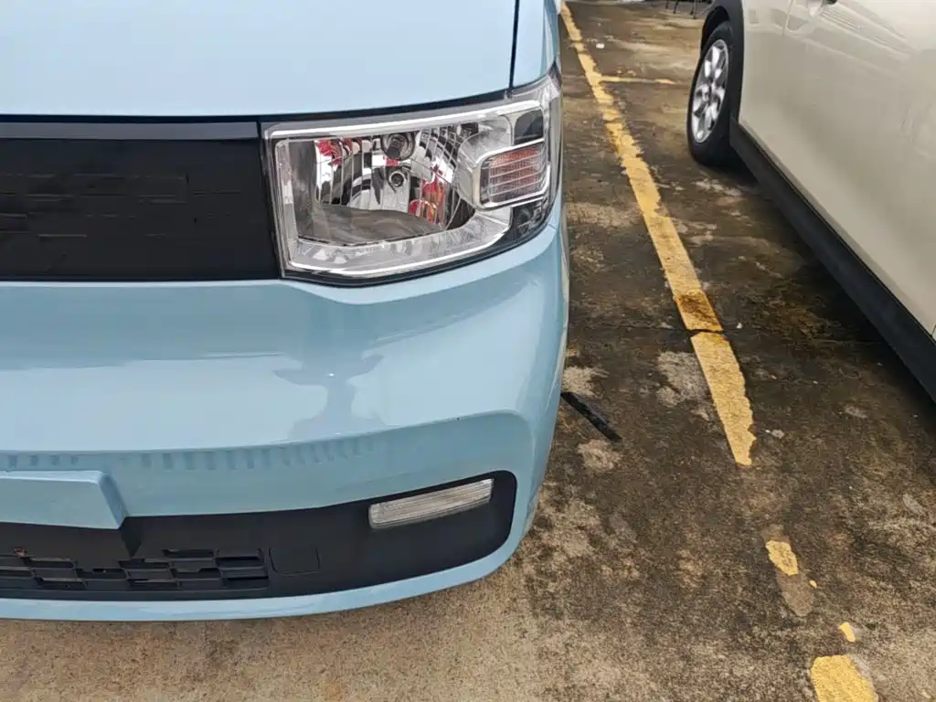 Wuling MINIEV — миниатюра 24