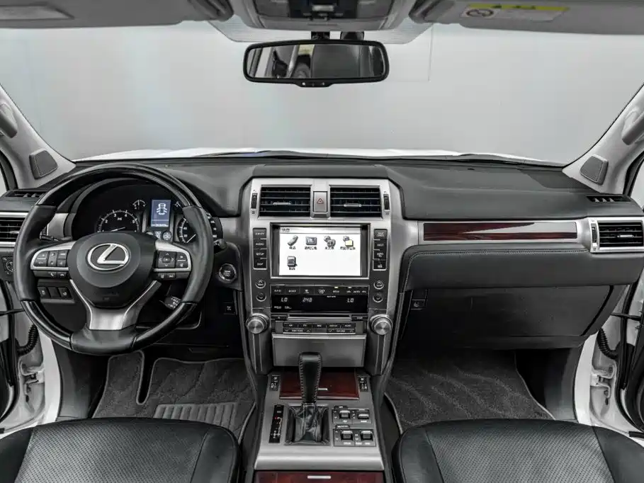 Lexus GX — миниатюра 10