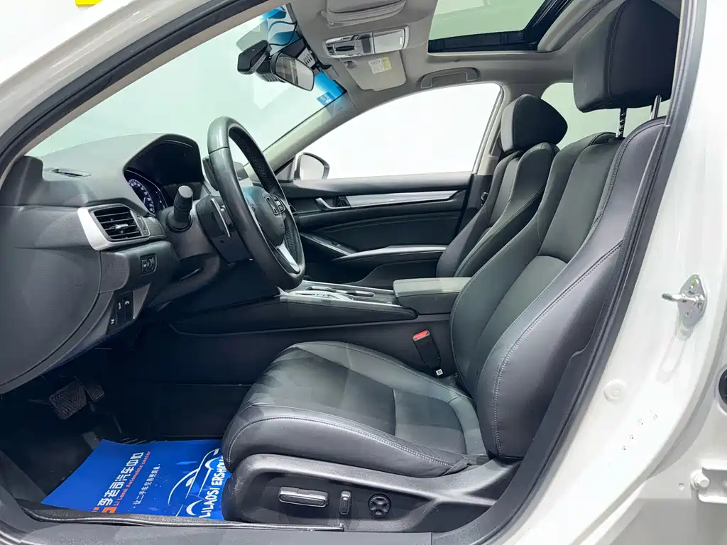Honda Accord — миниатюра 6