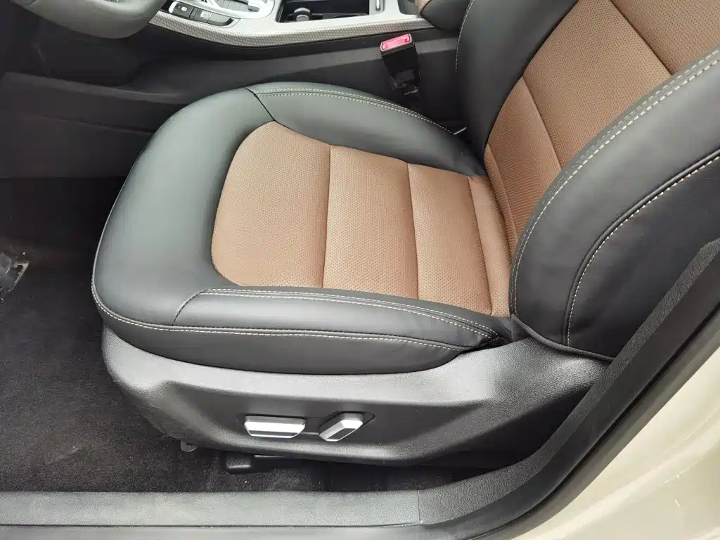 Geely Emgrand GS — миниатюра 20
