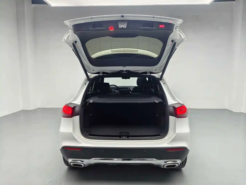 Mercedes-Benz GLA — миниатюра 5
