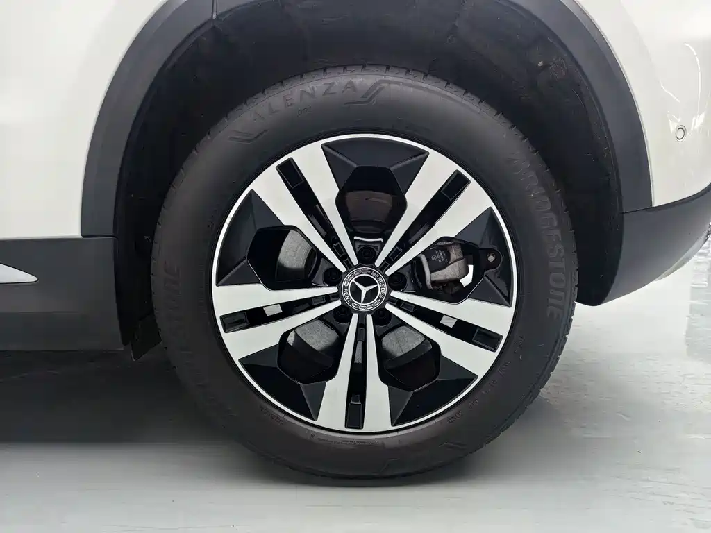 Mercedes-Benz GLA — миниатюра 13