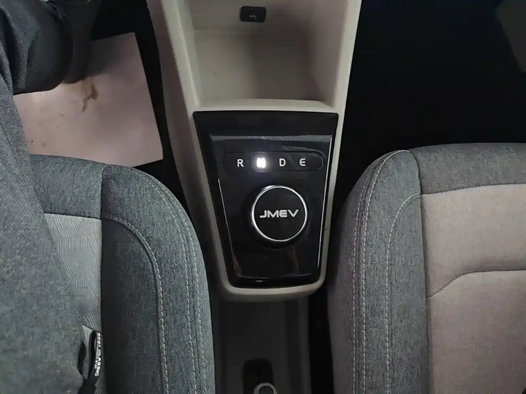 JMEV Yizhi EV2 — миниатюра 14