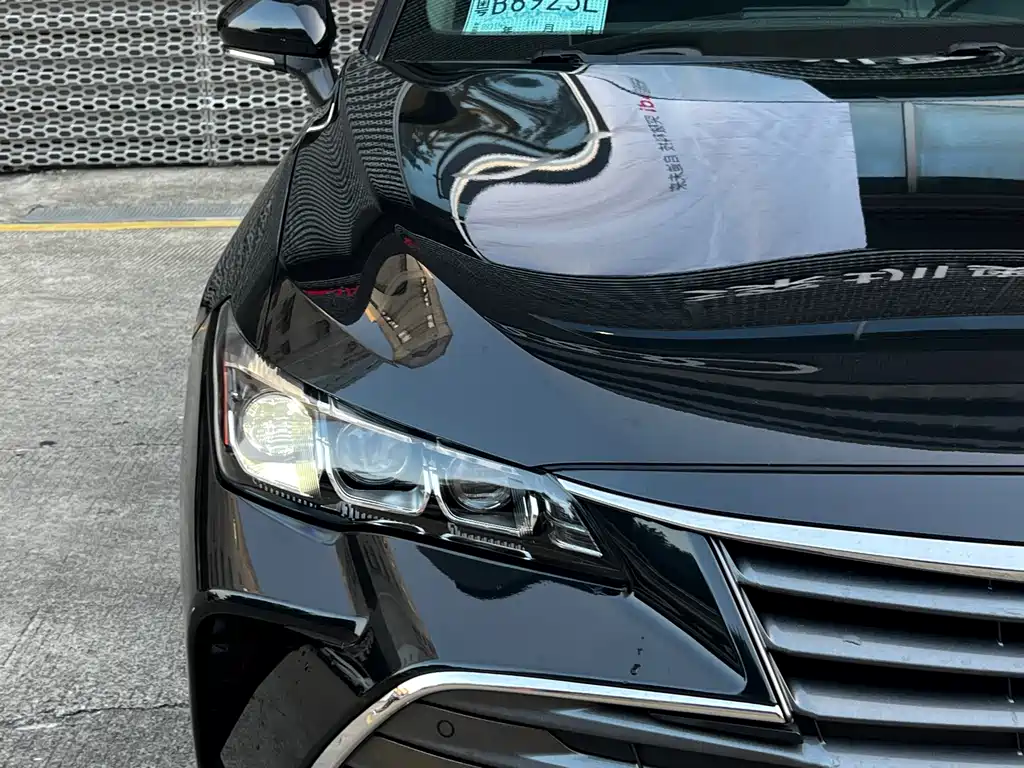 Toyota Avalon — миниатюра 7