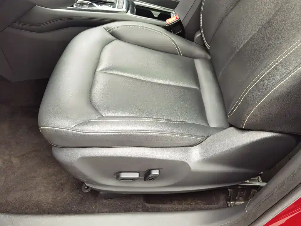 Roewe RX3 — миниатюра 20