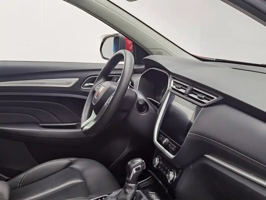 Roewe RX3 — миниатюра 22