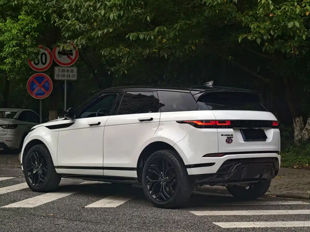 Land Rover Evoque — миниатюра 3